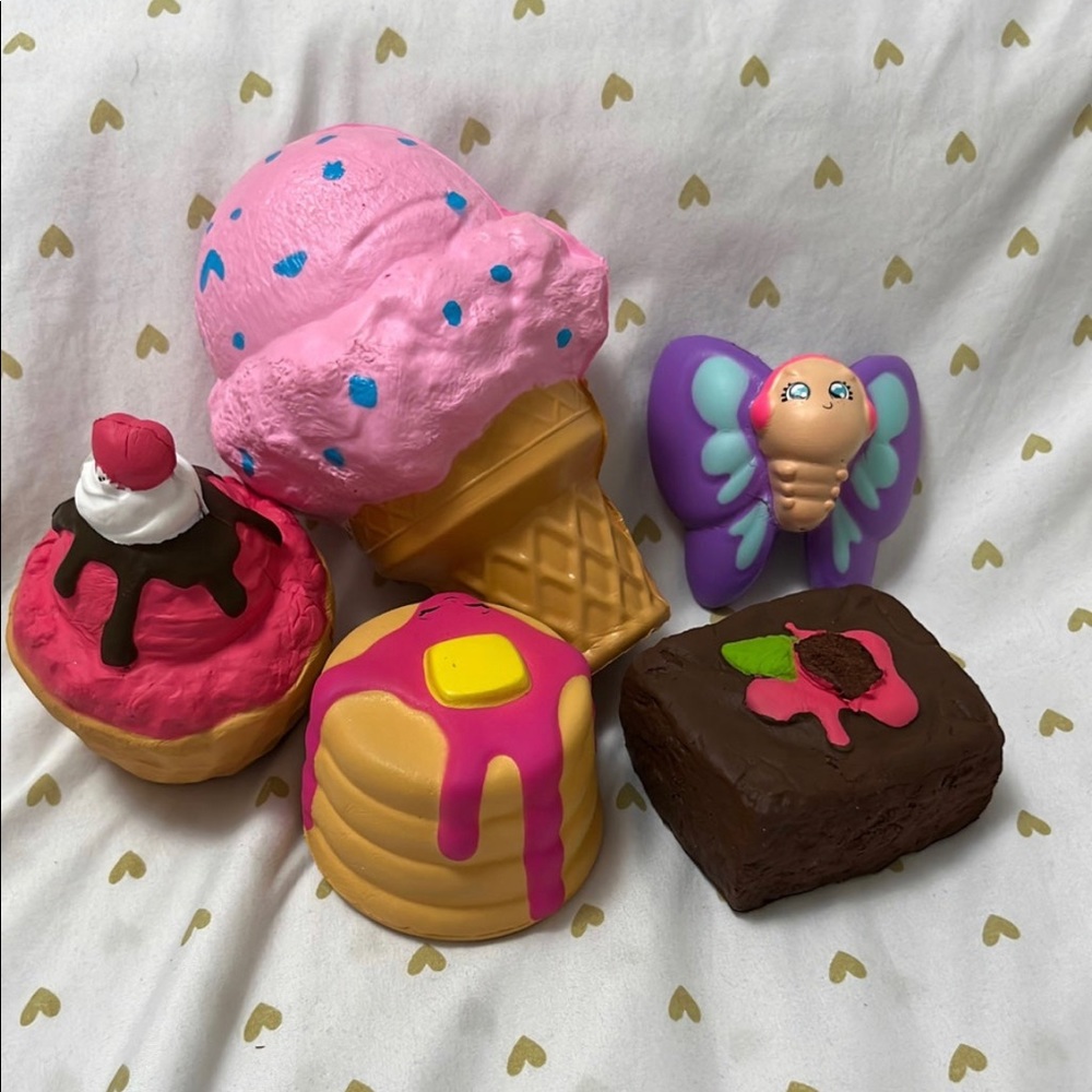 5 squishies